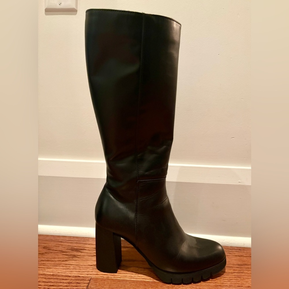 La CANADIENNE Black Heeled Boots